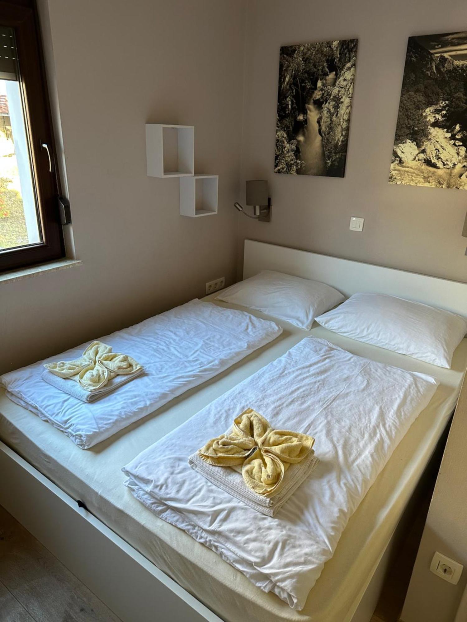 Bovecenter Apartments Kaninska Vas Esterno foto